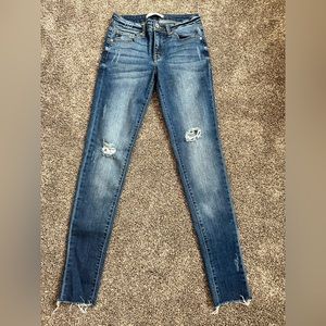 KanCan distressed jeans